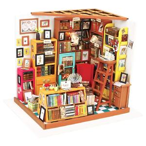 Thumbnail of Sam's Study | DIY Miniature 