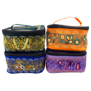 Thumbnail of Peruvian Folk Art | Embroidered Cosmetic Zippered Case