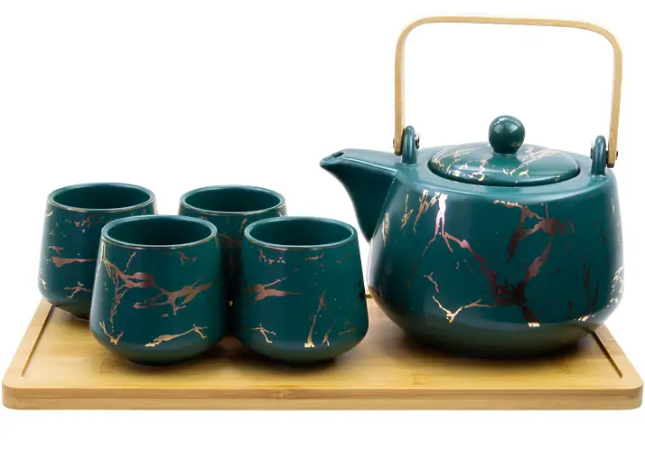Thumbnail of assets/images/greengoldteaset-1-edit.jpg