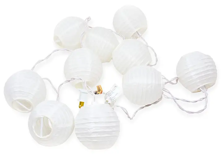 Thumbnail of assets/images/lanternstringlights-white-2-edit.jpg