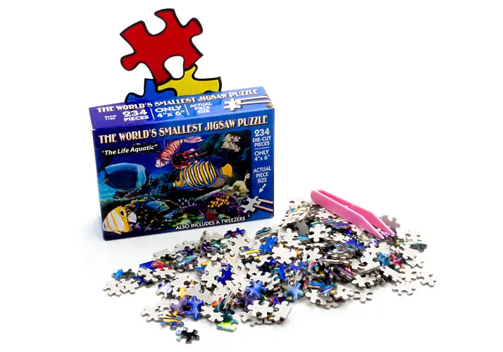 Thumbnail of assets/images/worldssmallestjigsawpuzzle-3.jpg
